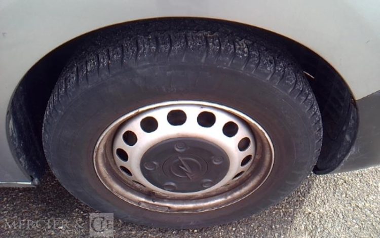 OPEL VIVARO M GRIS FZ-177-NJ