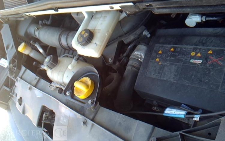 RENAULT TRAFIC 35S14G BLANC FZ-533-SG