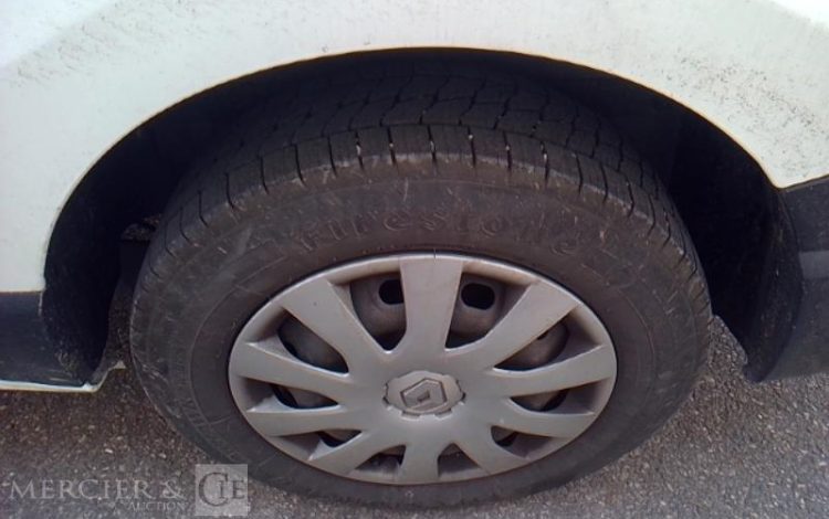 RENAULT TRAFIC 35S14G BLANC FZ-533-SG