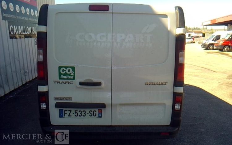 RENAULT TRAFIC 35S14G BLANC FZ-533-SG