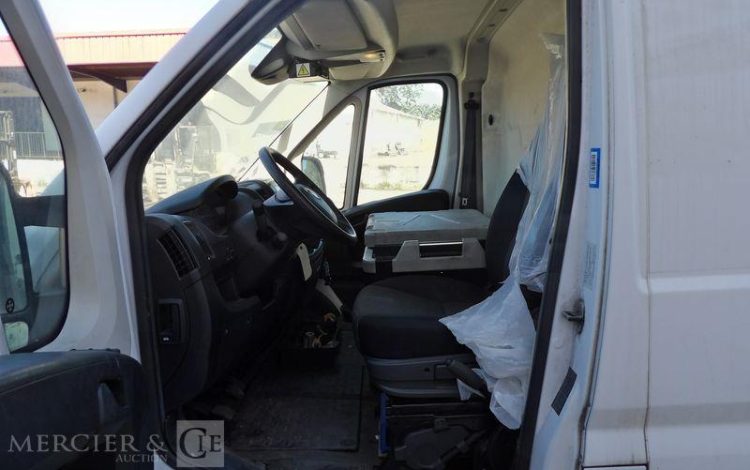 FIAT DUCATO MAXI XL H3 FRIGO 4X2 PL BLANC FZ-667-DB