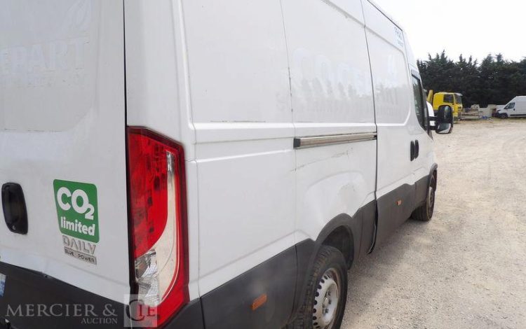 IVECO 35S14G  FZ-693-JF