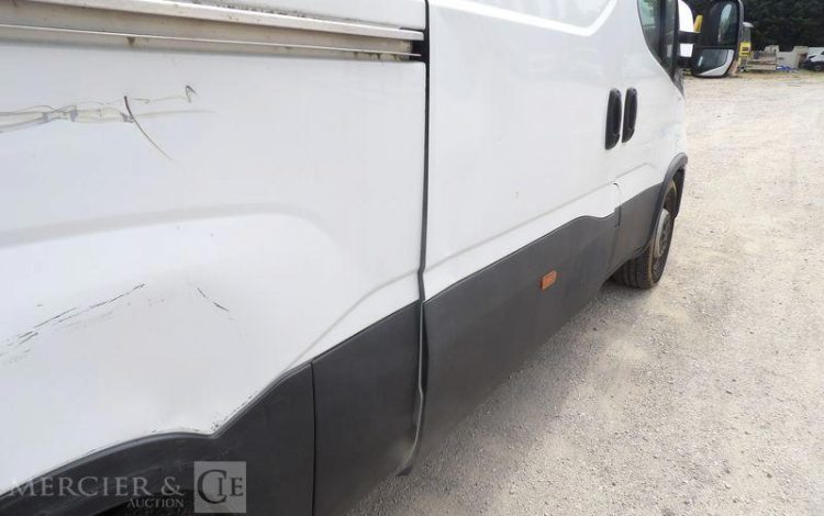 IVECO 35S14G  FZ-693-JF