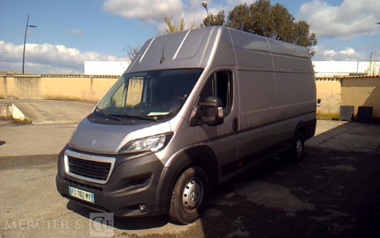 PEUGEOT BOXER GRIS FZ-782-MY