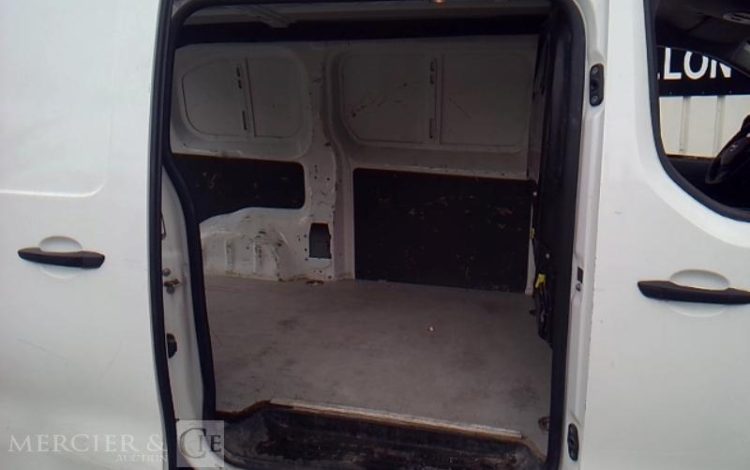 OPEL VIVARO FOURGON MOYEN 1.5 D 120 L2 STANDARD PM PACK CLIM BLANC FZ-956-PR