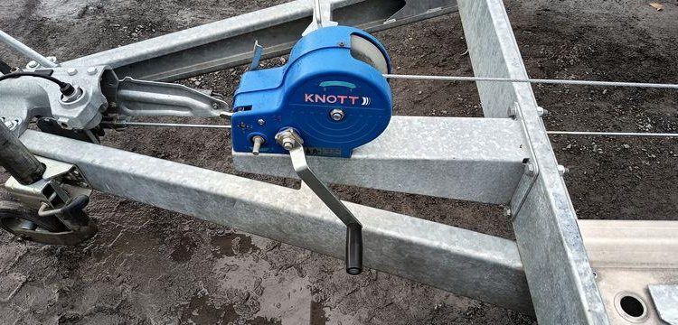 PHOENIX REMORQUE PORTE VOITURE 3 ESSIEUX – PTAC : 3,5T- POUR PIECE SANS CARTE GRISE  GN-860-AG