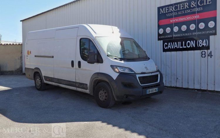 PEUGEOT BOXER  GB-051-MJ