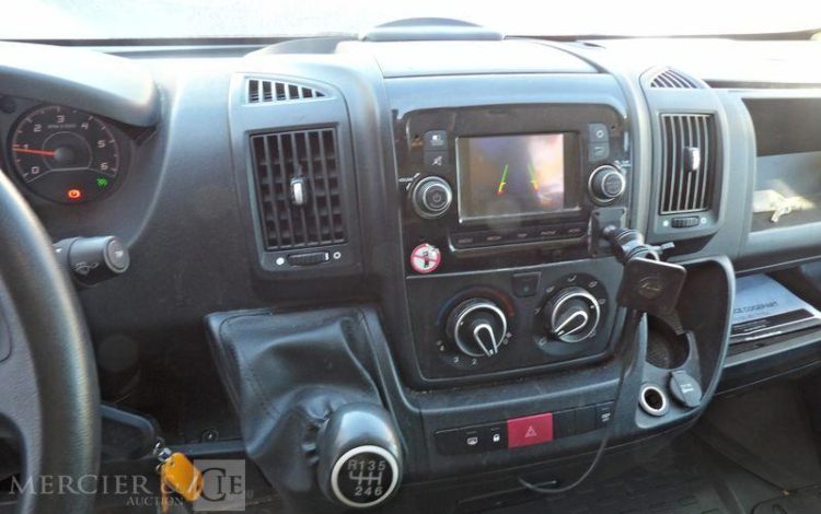 PEUGEOT BOXER  GB-051-MJ