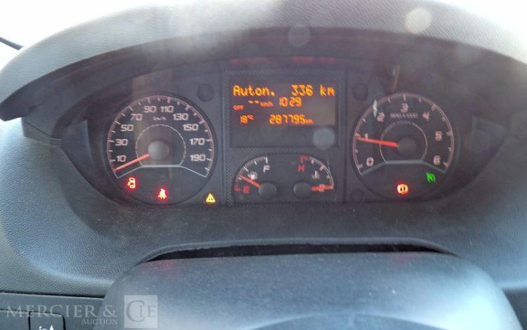 PEUGEOT BOXER  GB-051-MJ