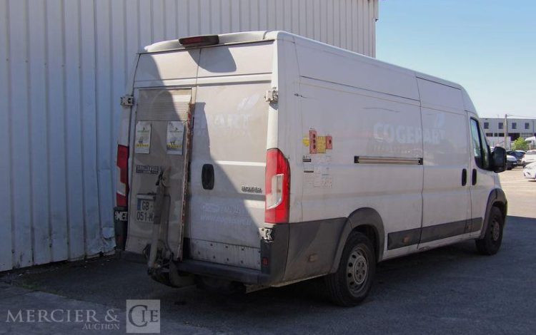 PEUGEOT BOXER  GB-051-MJ
