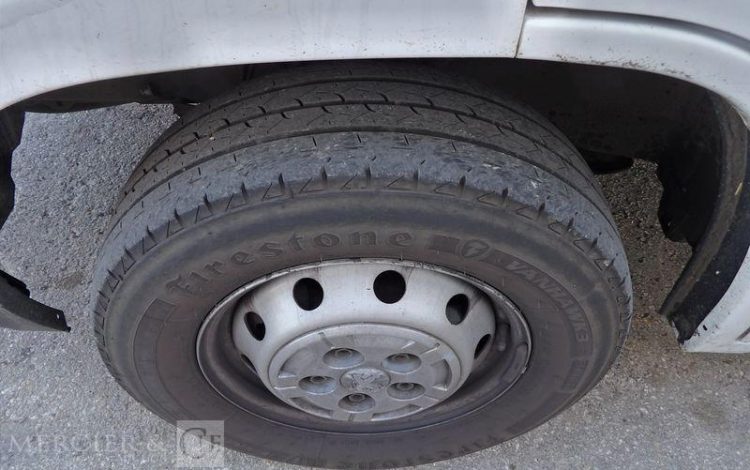 PEUGEOT BOXER  GB-401-MJ