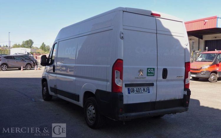 PEUGEOT BOXER  GB-401-MJ