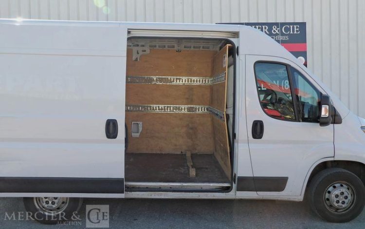 PEUGEOT BOXER  GB-401-MJ