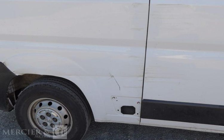 PEUGEOT BOXER  GB-401-MJ