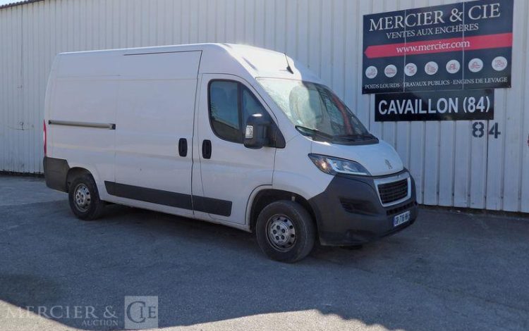 PEUGEOT BOXER  GB-716-MH
