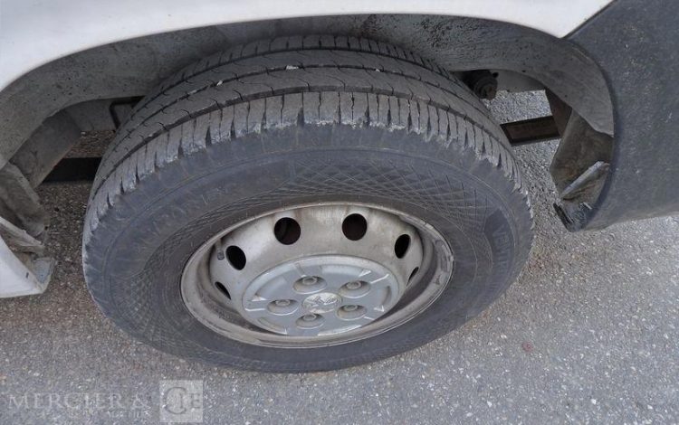 PEUGEOT BOXER  GB-716-MH