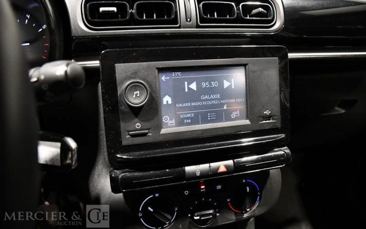 CITROEN C3 SOCIETE 1.5 BLUEHDI 100ch FEEL BLANC GB-950-XW