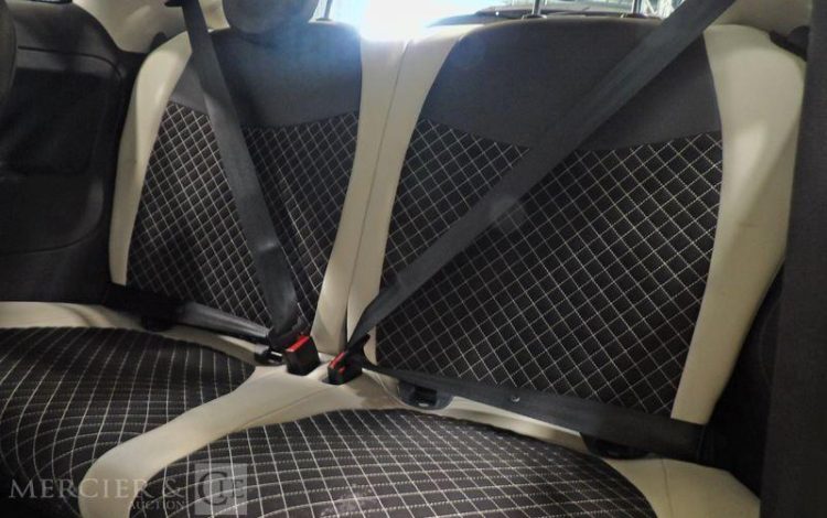 FIAT 500 HYBRID BORDEAUX GC-297-SR