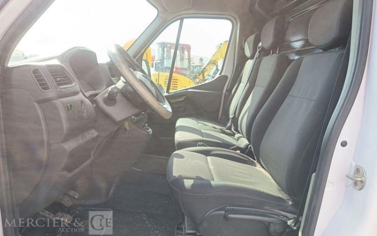 RENAULT MASTER  III Phase 3 Traction L3H2 3.5T 2.3 dCi 16V Energy 150 CV – ANNEE 2021 BLANC GC-918-ST