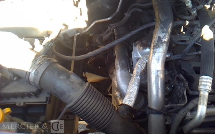 RENAULT MASTER CCAB RTWD 3T5 145CV L4 EVI CAISSE HAYON BLANC GD-495-FV