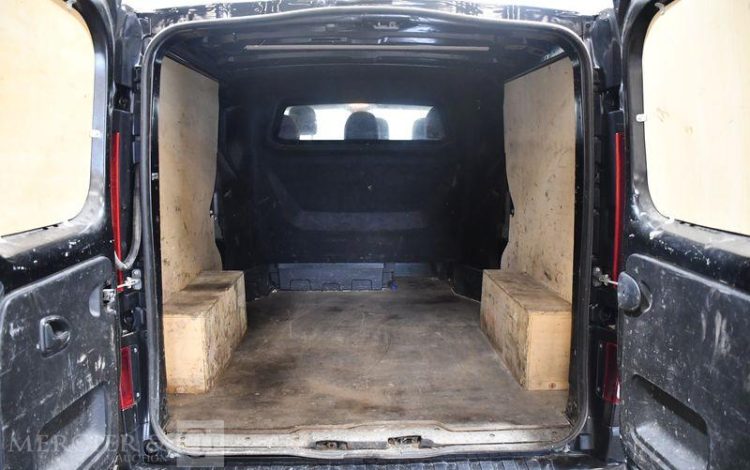 RENAULT TRAFIC CABINE APPROFONDIE 2.0 DCI 170ch 1T2 L2H1 GRAND-CONFORT EDC NOIR GD-513-YK