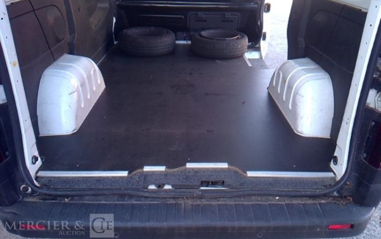 NISSAN PRIMASTAR FOURGON 2.0 DCI 150 L2H1 N-CONNECTA BLANC GE-863-LG