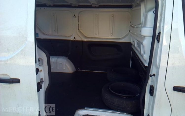 NISSAN PRIMASTAR FOURGON 2.0 DCI 150 L2H1 N-CONNECTA BLANC GE-863-LG