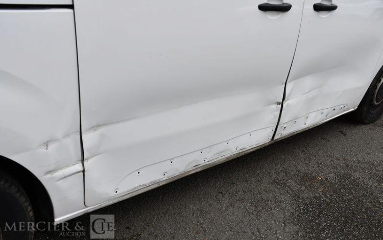 CITROEN JUMPY 2.0 BLUEHDI 145ch M L2 DRIVER EAT BLANC GE-892-NQ
