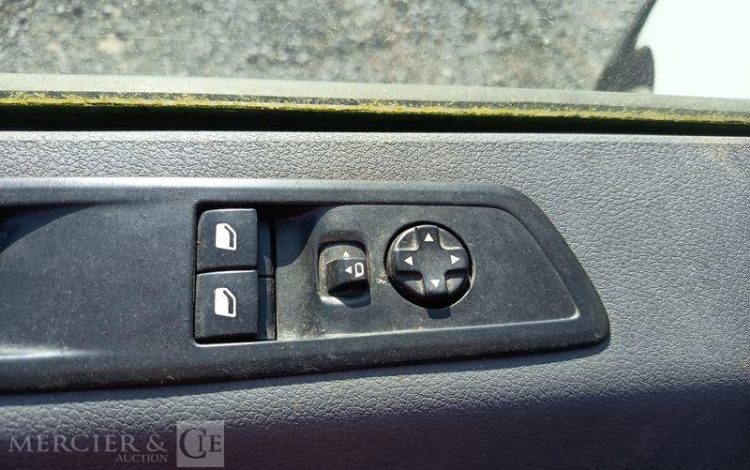 PEUGEOT EXPERT ASPHALT STANDARD 2,0 BLUEHDI – DIESEL – ANNEE 2022 BLANC GF-379-RJ