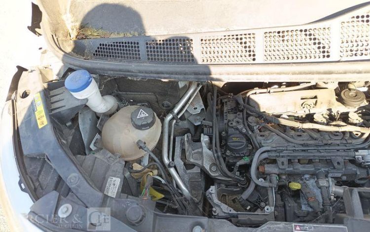 PEUGEOT EXPERT ASPHALT STANDARD 2,0 BLUEHDI – DIESEL – ANNEE 2022 BLANC GF-379-RJ