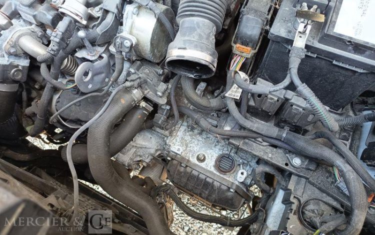 PEUGEOT EXPERT ASPHALT STANDARD 2,0 BLUEHDI – DIESEL – ANNEE 2022 BLANC GF-379-RJ