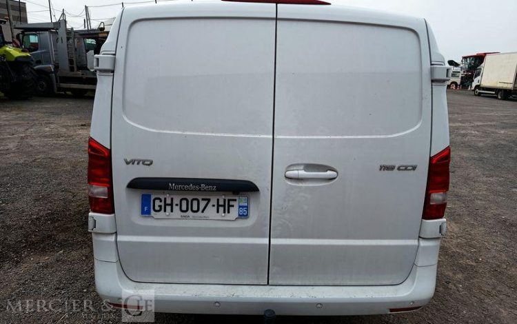 MERCEDES VITO 1.9 CDI 190CV BA 9G-TRONIC BLANC GH-007-HF
