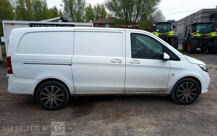 MERCEDES VITO 1.9 CDI 190CV BA 9G-TRONIC BLANC GH-007-HF