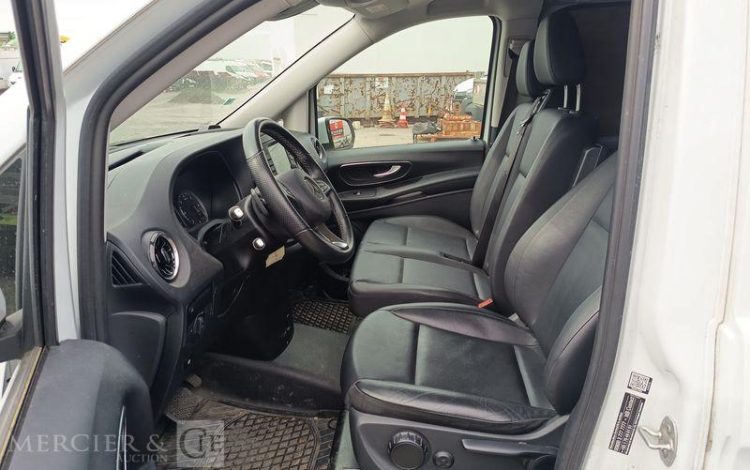 MERCEDES VITO 1.9 CDI 190CV BA 9G-TRONIC BLANC GH-007-HF