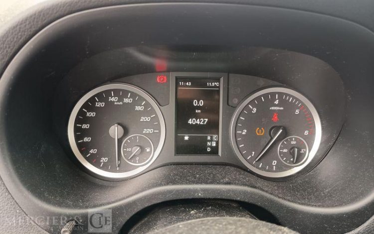 MERCEDES VITO 1.9 CDI 190CV BA 9G-TRONIC BLANC GH-007-HF