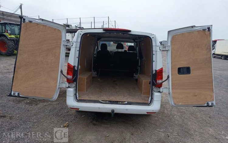 MERCEDES VITO 1.9 CDI 190CV BA 9G-TRONIC BLANC GH-007-HF