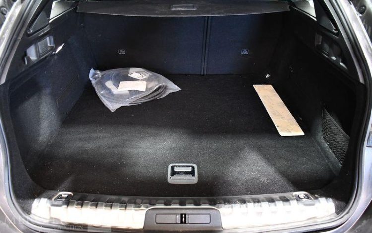 PEUGEOT 508 SW 1.6 225ch PHEV ACTIVE PACK E-EAT GRIS GH-833-PY