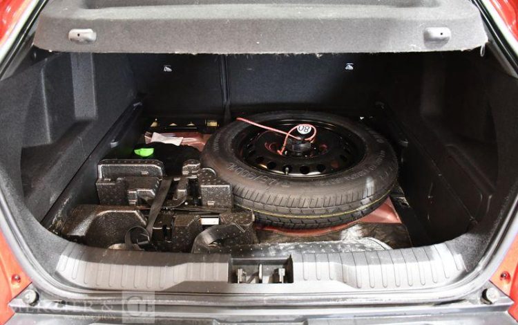 RENAULT ARKANA 1.6 E-TECH 145ch MHEV EVOLUTION BVA ROUGE GK-362-JM