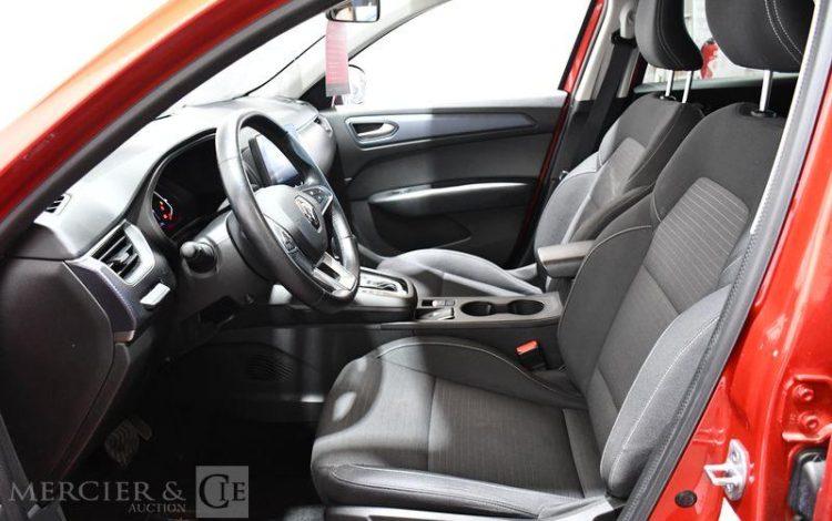 RENAULT ARKANA 1.6 E-TECH 145ch MHEV EVOLUTION BVA ROUGE GK-362-JM