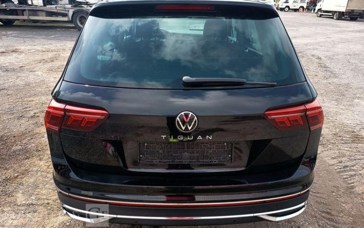 VOLKSWAGEN TIGUAN 2.0 TDI 150 SCR ELEGANCE DSG NOIR GN-044-CW