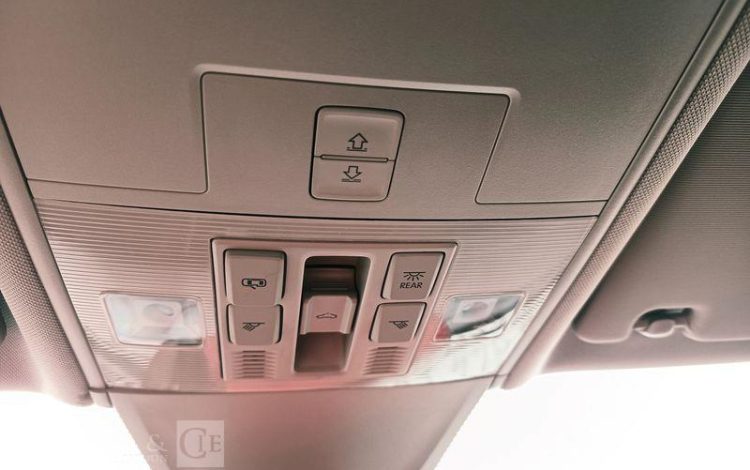 VOLKSWAGEN TIGUAN 2.0 TDI 150 SCR ELEGANCE DSG NOIR GN-044-CW