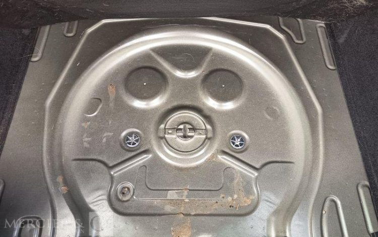 VOLKSWAGEN TIGUAN 2.0 TDI 150 SCR ELEGANCE DSG NOIR GN-044-CW