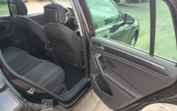 VOLKSWAGEN TIGUAN 2.0 TDI 150 SCR ELEGANCE DSG NOIR GN-044-CW