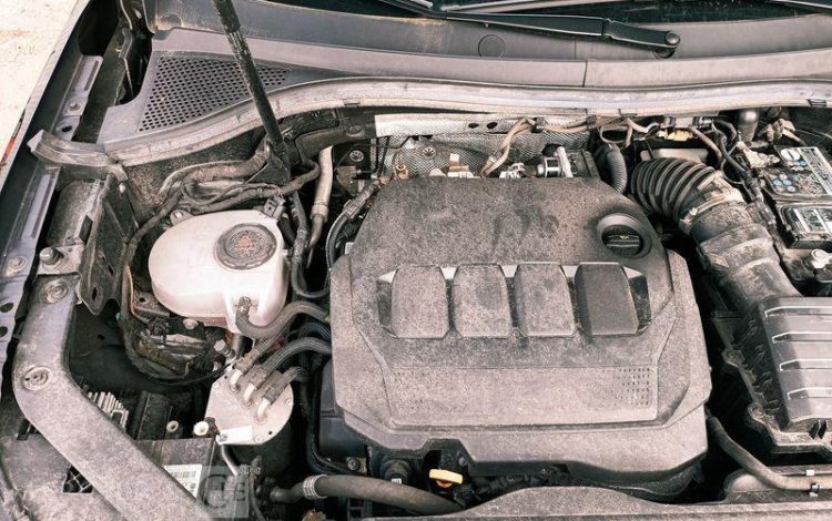 VOLKSWAGEN TIGUAN 2.0 TDI 150 SCR ELEGANCE DSG NOIR GN-044-CW