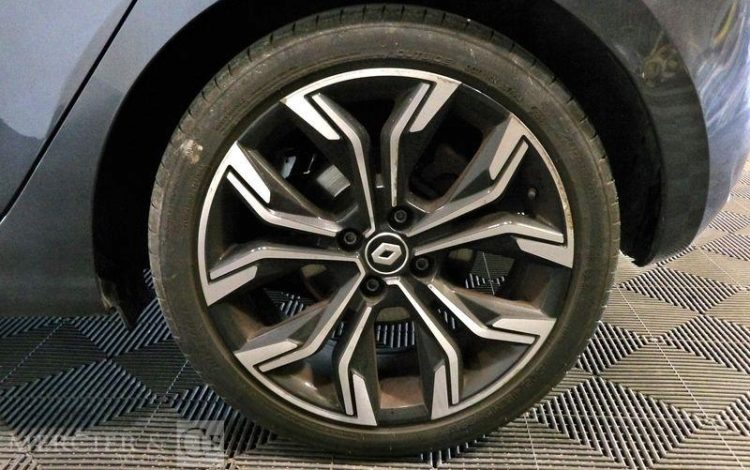 RENAULT CIO 5 1.0 TCE 90 INTENS GRIS GN-677-EK