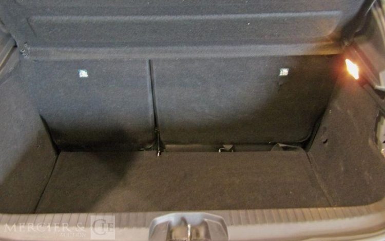 RENAULT CLIO V 1.0 TCE 90 ZEN GRIS GN-835-EK