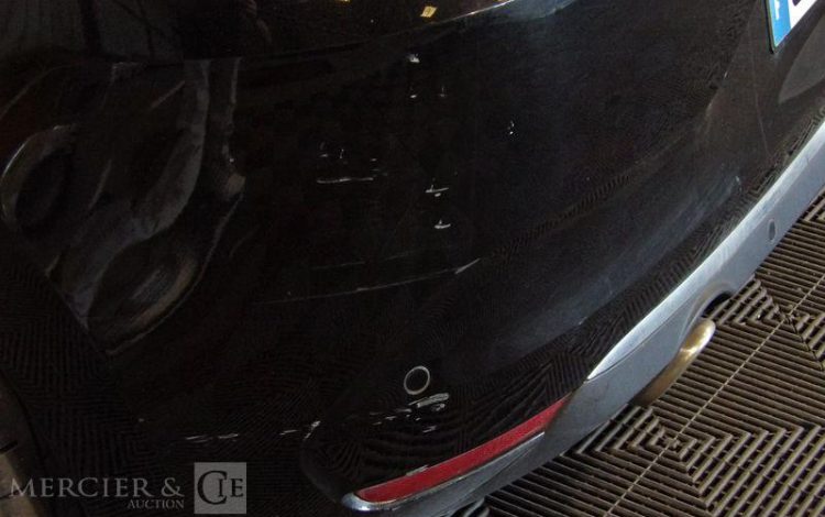 RENAULT CLIO 5 INTENS NOIR GN-956-EK