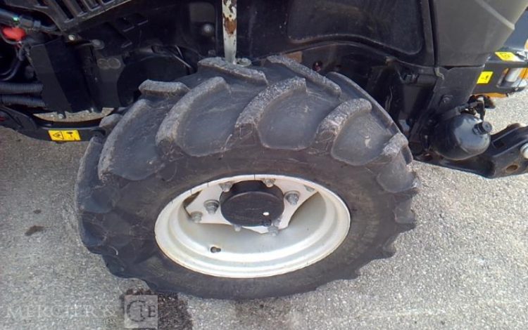 CASE TRACTEUR AGRICOLE QUANTUM 80V – 660H – ANNEE 2024  GZ-378-MF