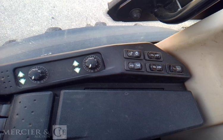 CASE TRACTEUR AGRICOLE QUANTUM 80V – 660H – ANNEE 2024  GZ-378-MF