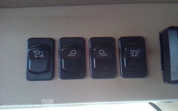 CASE TRACTEUR AGRICOLE QUANTUM 80V – 660H – ANNEE 2024  GZ-378-MF